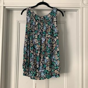 NWOT sleeveless Loft blouse